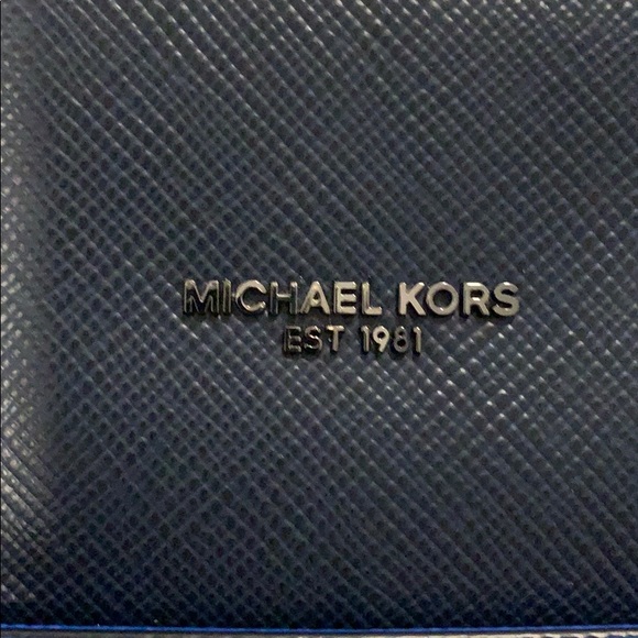 Briefcase - Picture 2 of 5